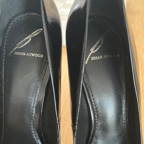 B Brian Atwood Black Heels Elegant Design - Picture 7 of 8